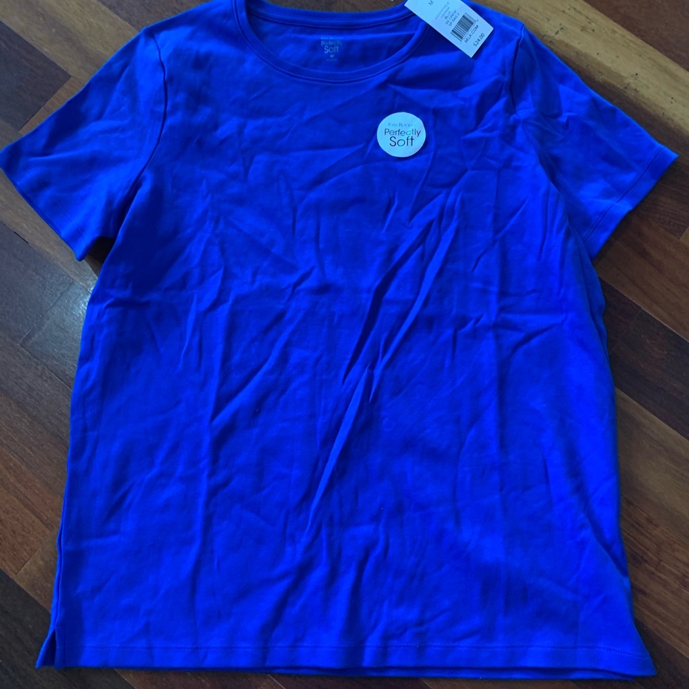 Kim Rogers t shirt Women’s NWT